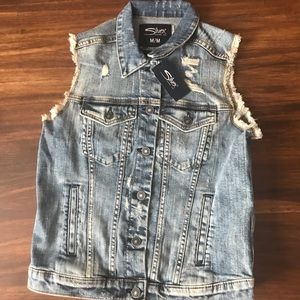 Silver Jeans Co. Denim vest NWT size medium